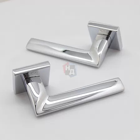 Дверная ручка Convex 1105 хром