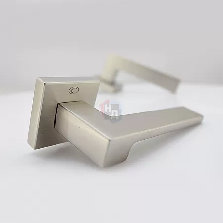 Дверная ручка Convex 1535 никель матовый