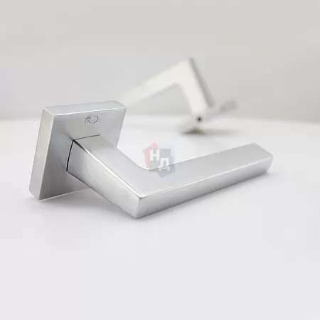 Дверная ручка Convex 865 хром матовый