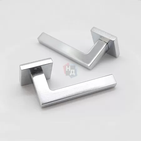 Дверная ручка Convex 865 хром матовый