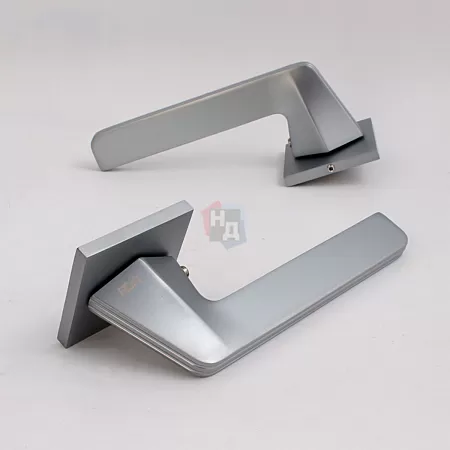 Дверная ручка RDA Apollo хром матовый