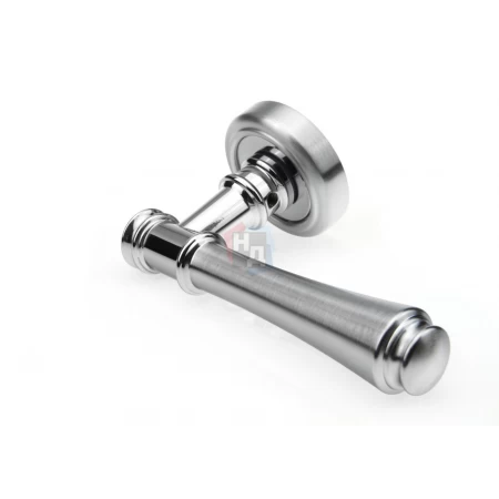Дверная ручка Fadex Tako 245V C03 хром полированный / хром матовый