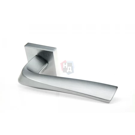 Дверная ручка Forme Minerva 278Q C02 хром матовый
