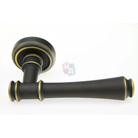 Дверная ручка Fadex Tako 245V B08 бронза темная