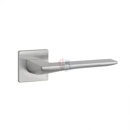 Дверная ручка Aprile Iris Q 5S матовый хром брашированный