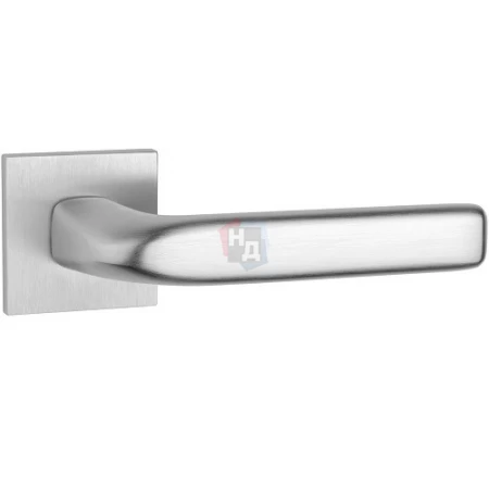 Дверная ручка Tupai 4162Q 5S-96 хром матовый