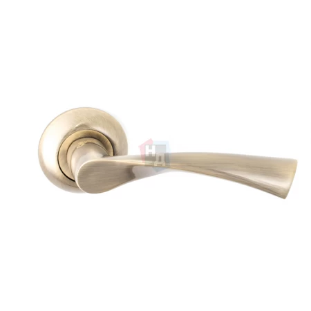 Дверная ручка Safita R14H 009 AB античная бронза