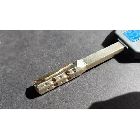 Замок врезной Mottura 3D.771 (3D771L80005CS) левый 3D Key (складной ключ)