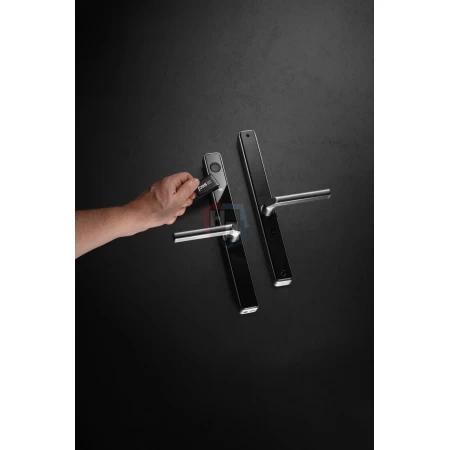 Умный замок PES Inox черный (Wi-Fi, отпечаток пальца, приложение, код, брелок, NFC, RFID-карта)