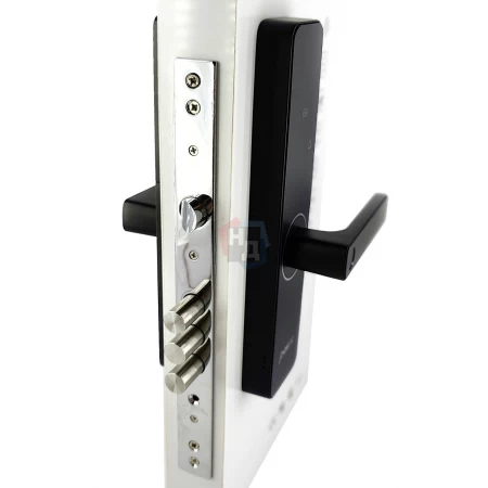 Умный замок PES Mini черный (отпечаток пальца, приложение, код, брелок, NFC, RFID-карта)